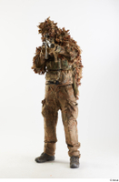  Photos Frankie Perry Army Sniper KSK Germany Poses aiming gun standing whole body 0001.jpg